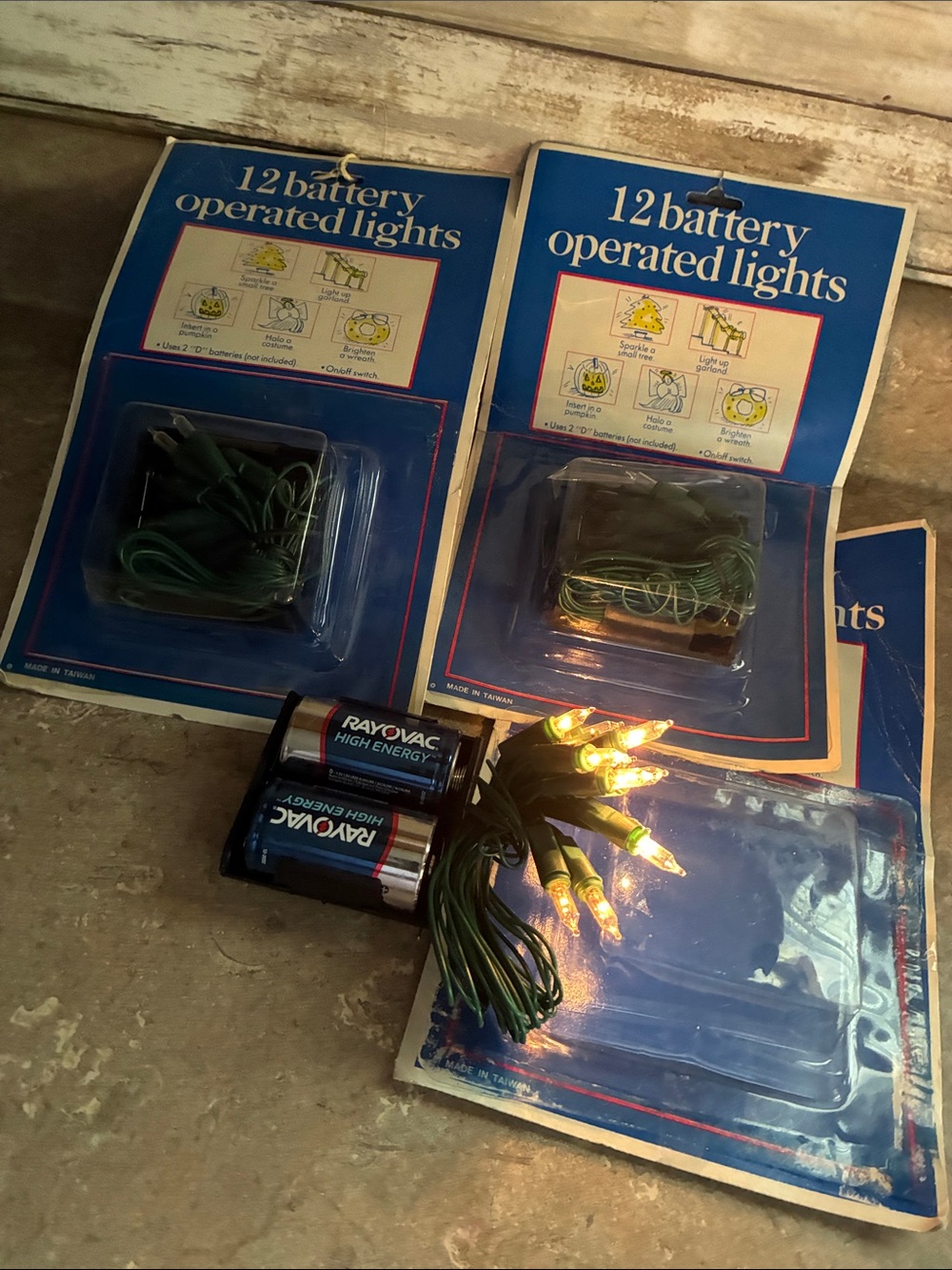 Unbranded Green Battery-Operated String Lights - Warm White Bulbs 3 Packages